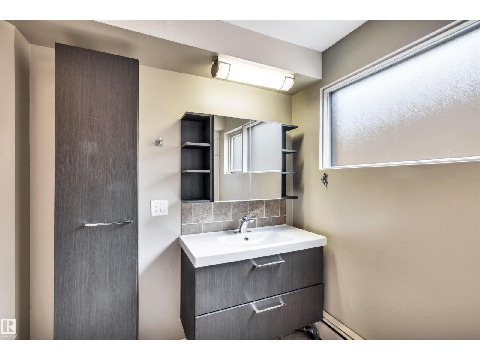 26 SABLE CR — photo 39