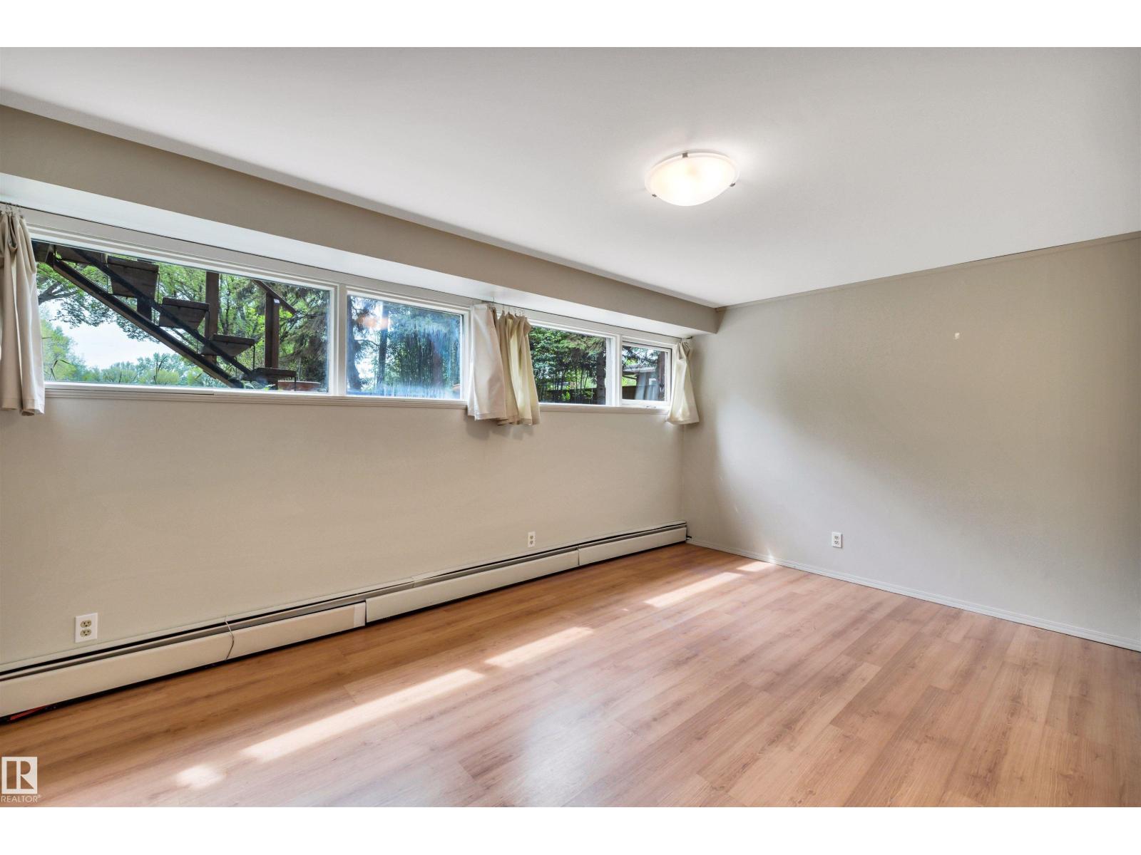 26 SABLE CR — photo 41