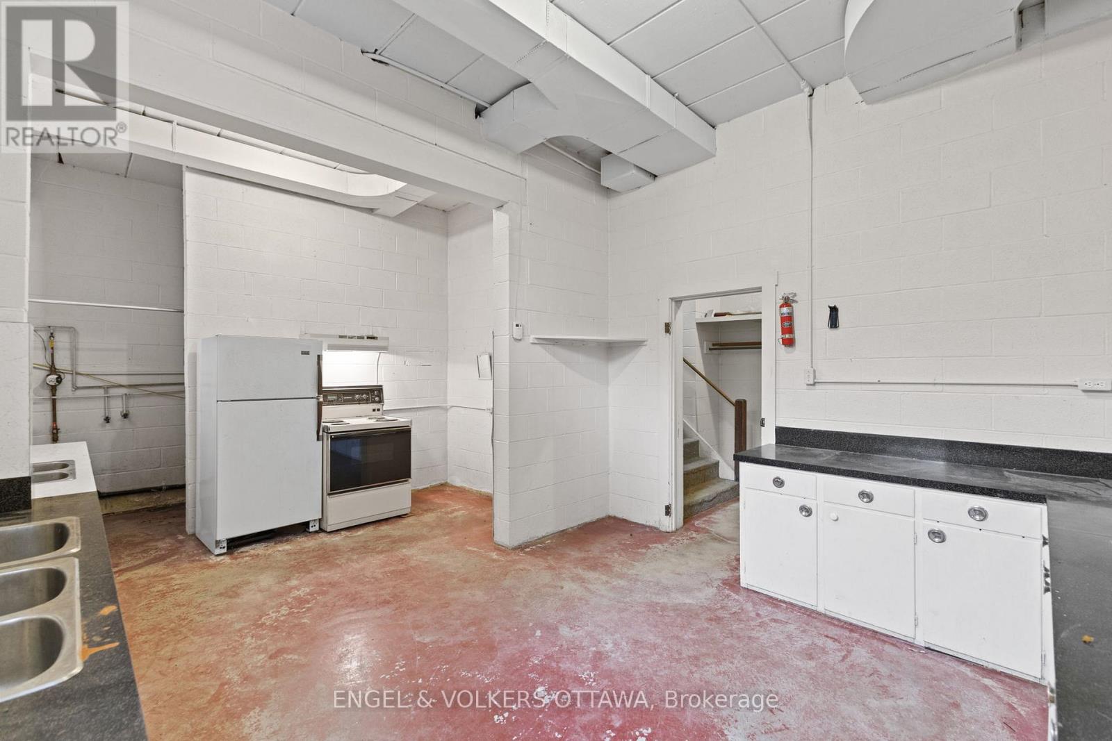 518 CHURCH STREET - 10