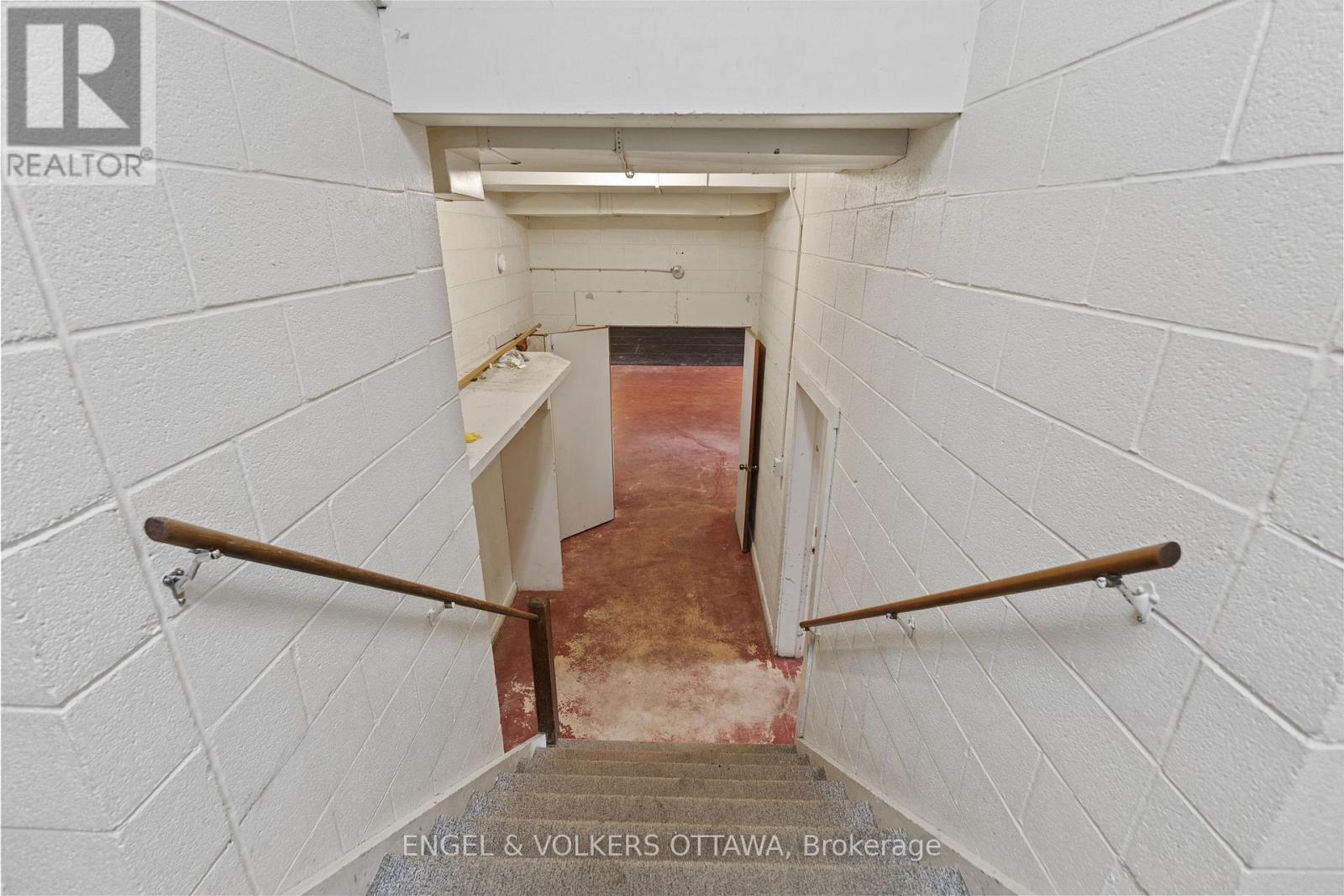 518 CHURCH STREET - 7