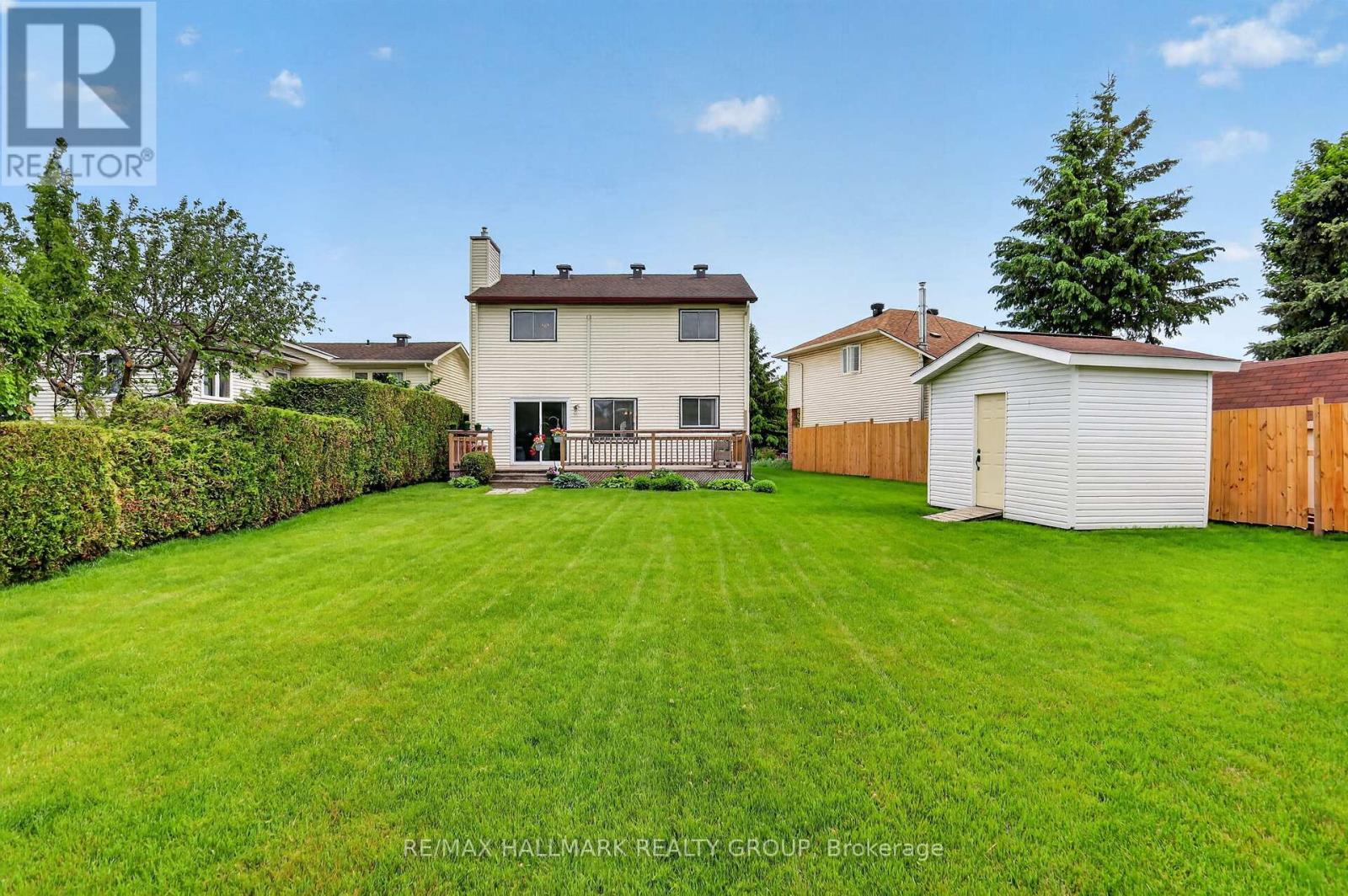 1463 KAMOURASKA CIRCLE - 3