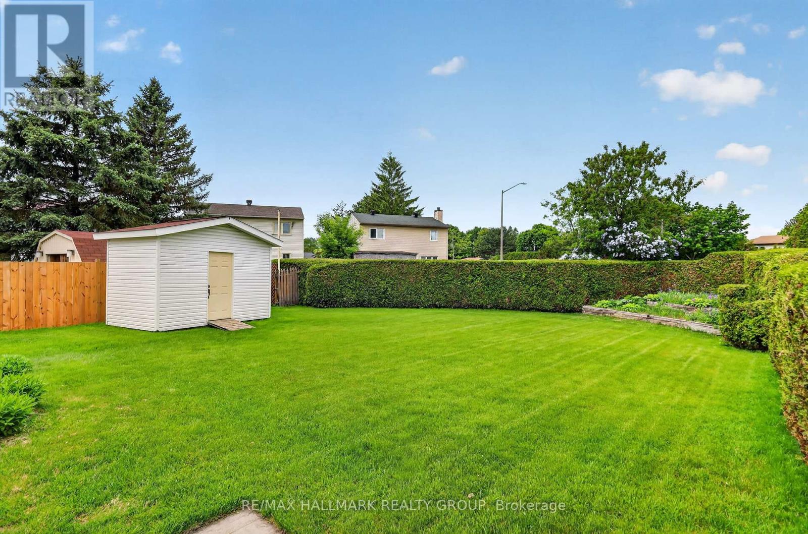 1463 KAMOURASKA CIRCLE - 4