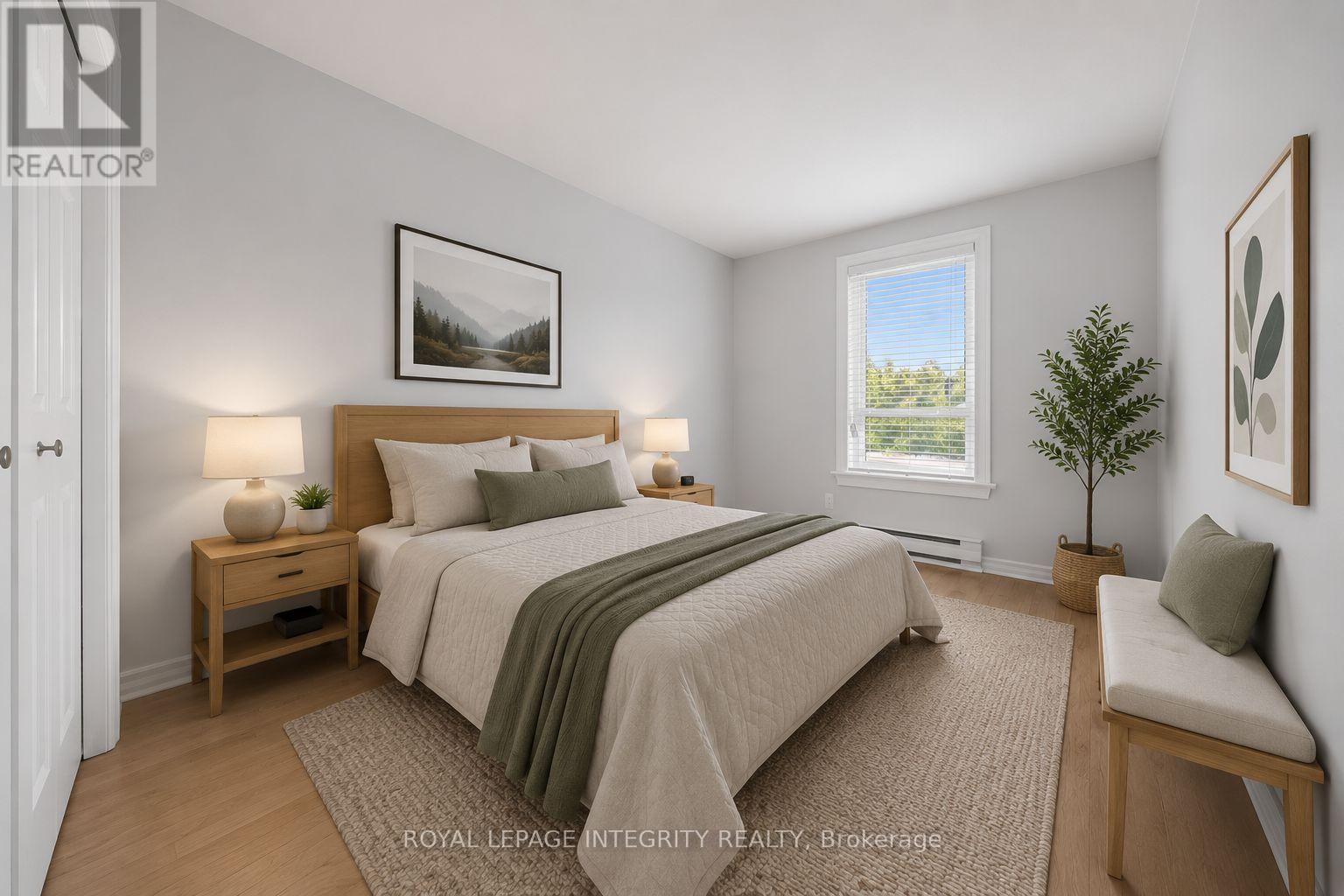 #PH5 939 NORTH RIVER ROAD - 26