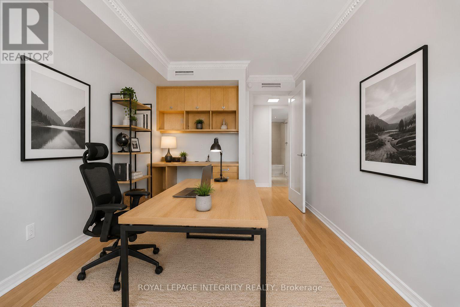 #PH5 939 NORTH RIVER ROAD - 29