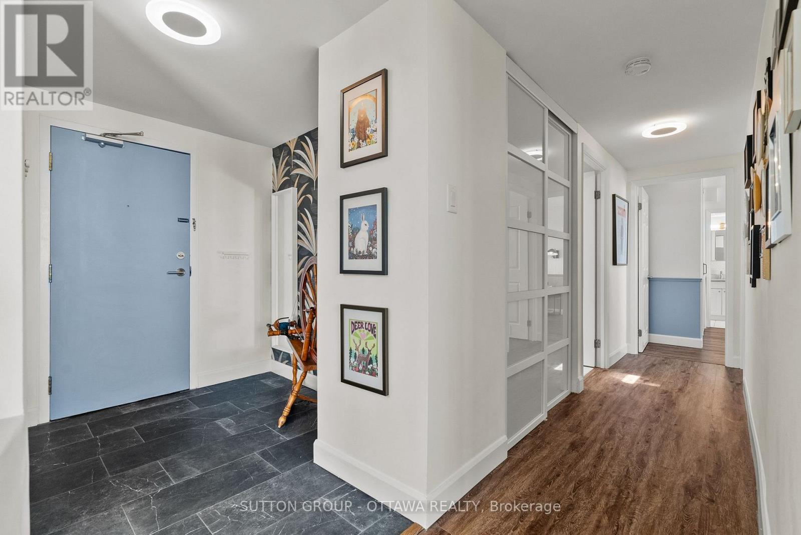 #702 99 HOLLAND AVENUE - 18