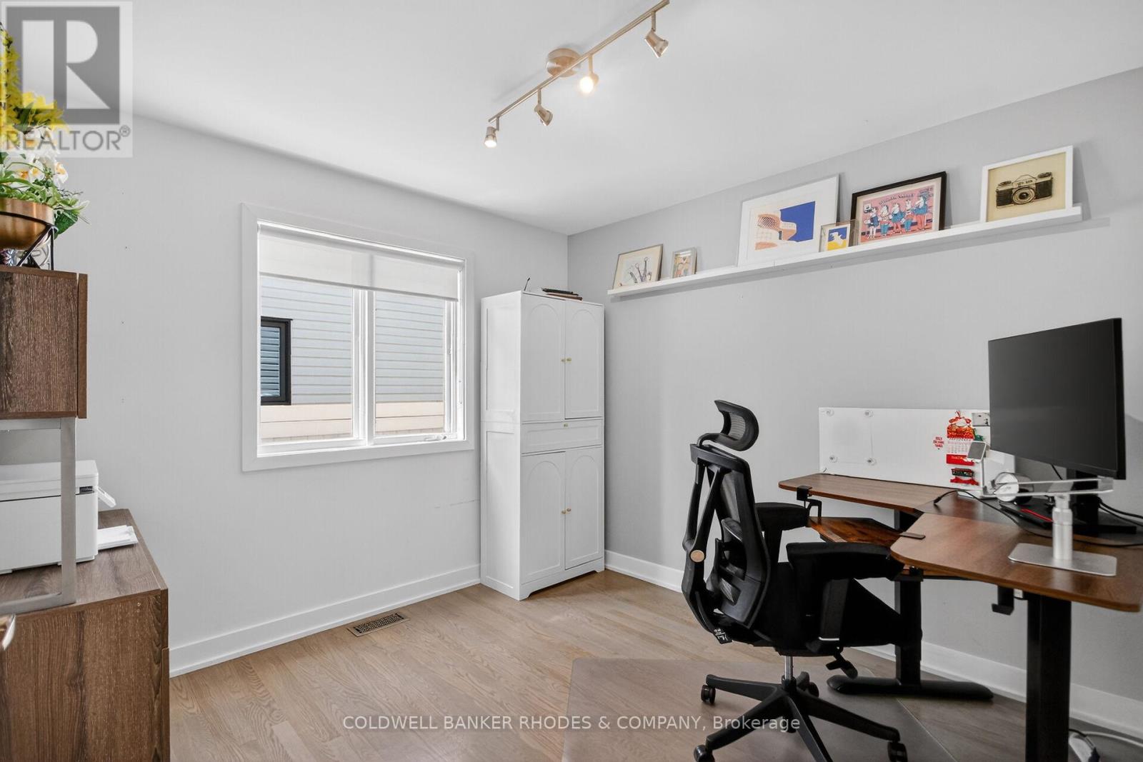 3757 MOUNTAIN MEADOWS CRESCENT - 6