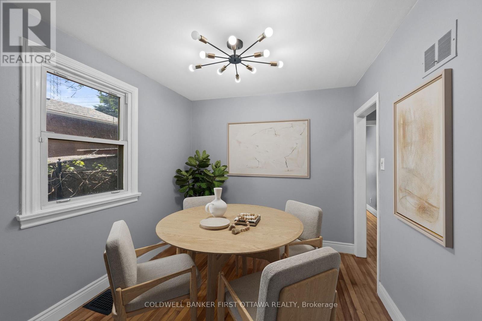 1246 KITCHENER AVENUE
