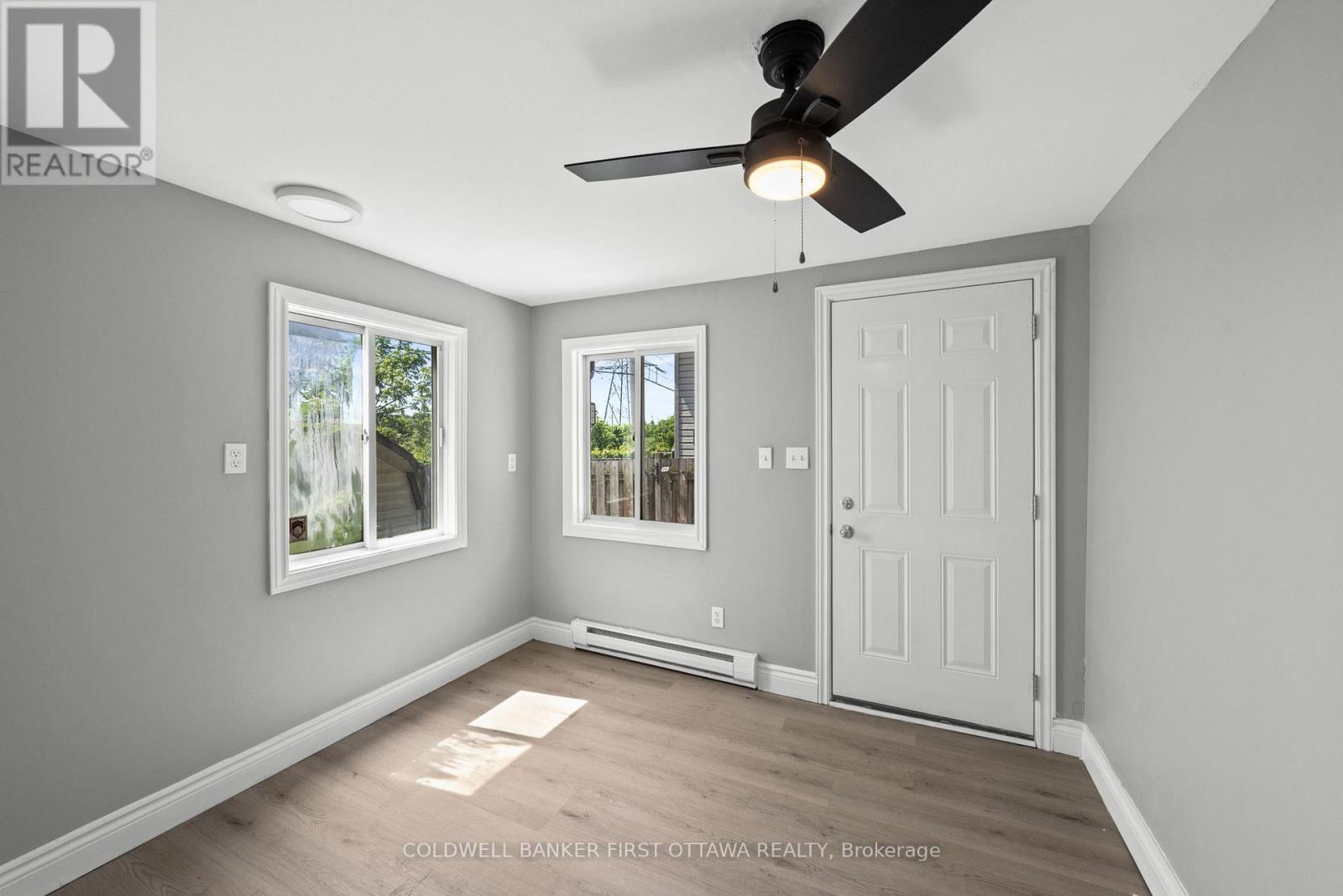1246 KITCHENER AVENUE - 29