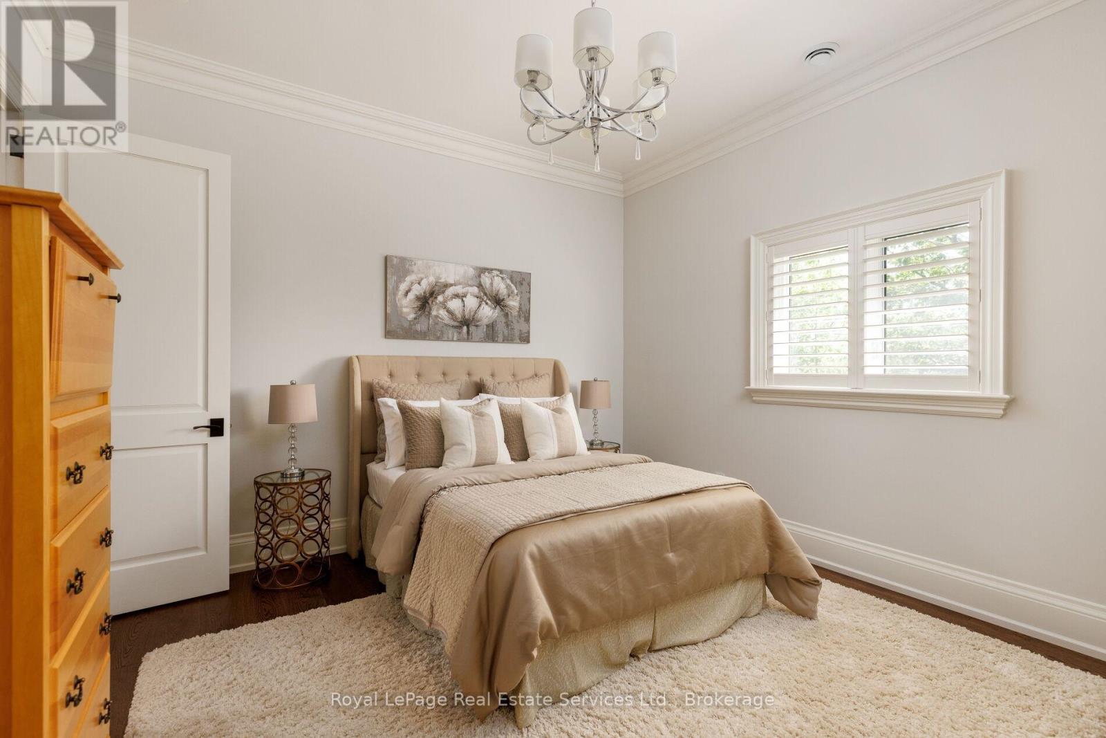 #5 456 LAKESHORE ROAD W - 29