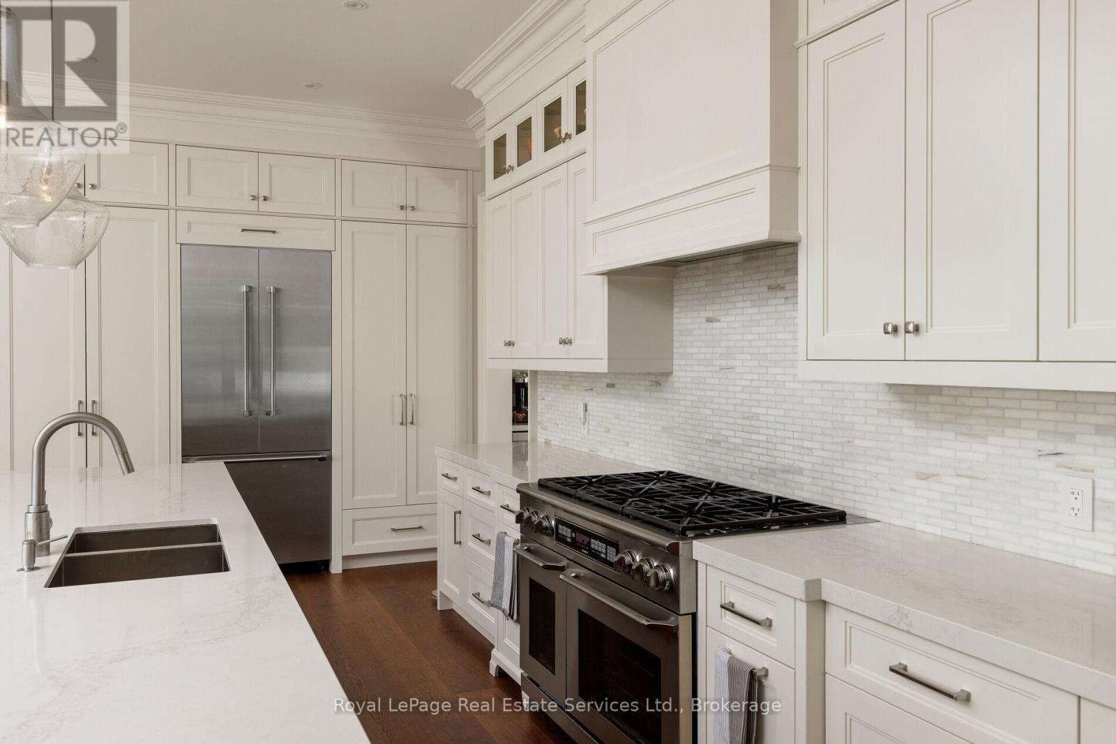 #5 456 LAKESHORE ROAD W - 9