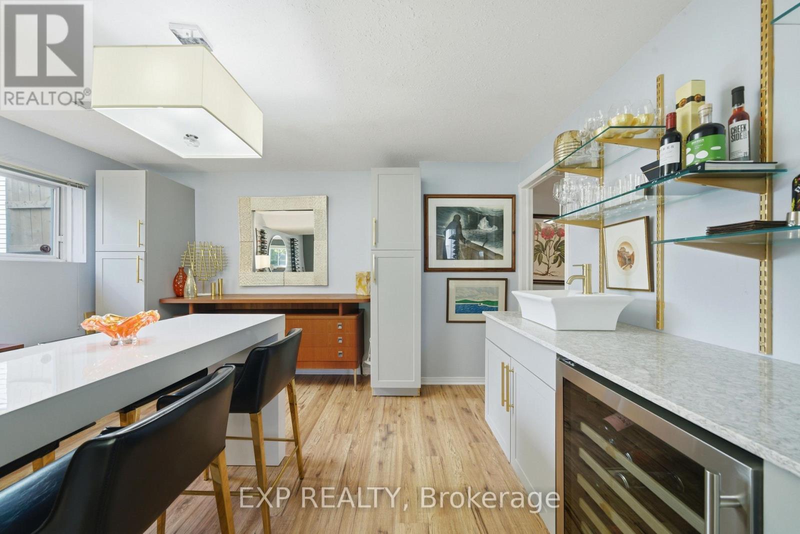 127A LAKESHORE ROAD - 29