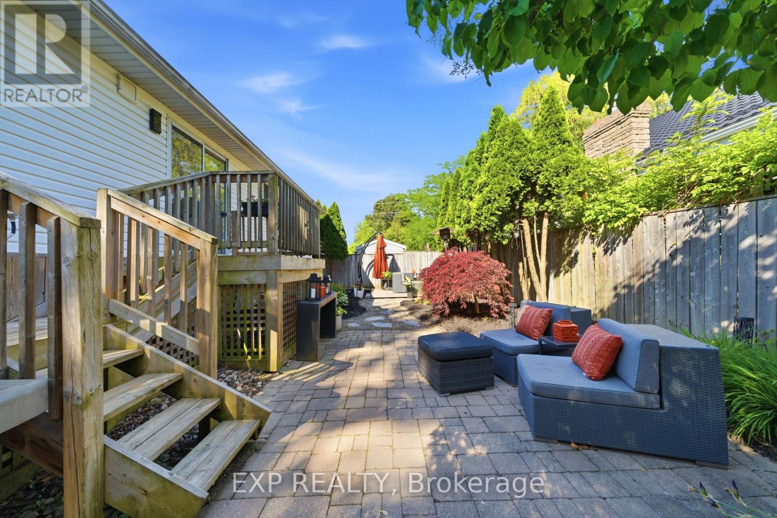 127A LAKESHORE ROAD - 37