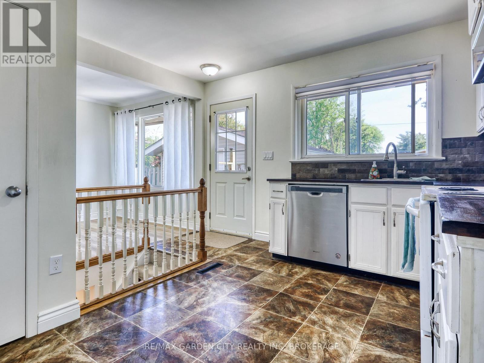 6734 O'NEIL STREET - 16