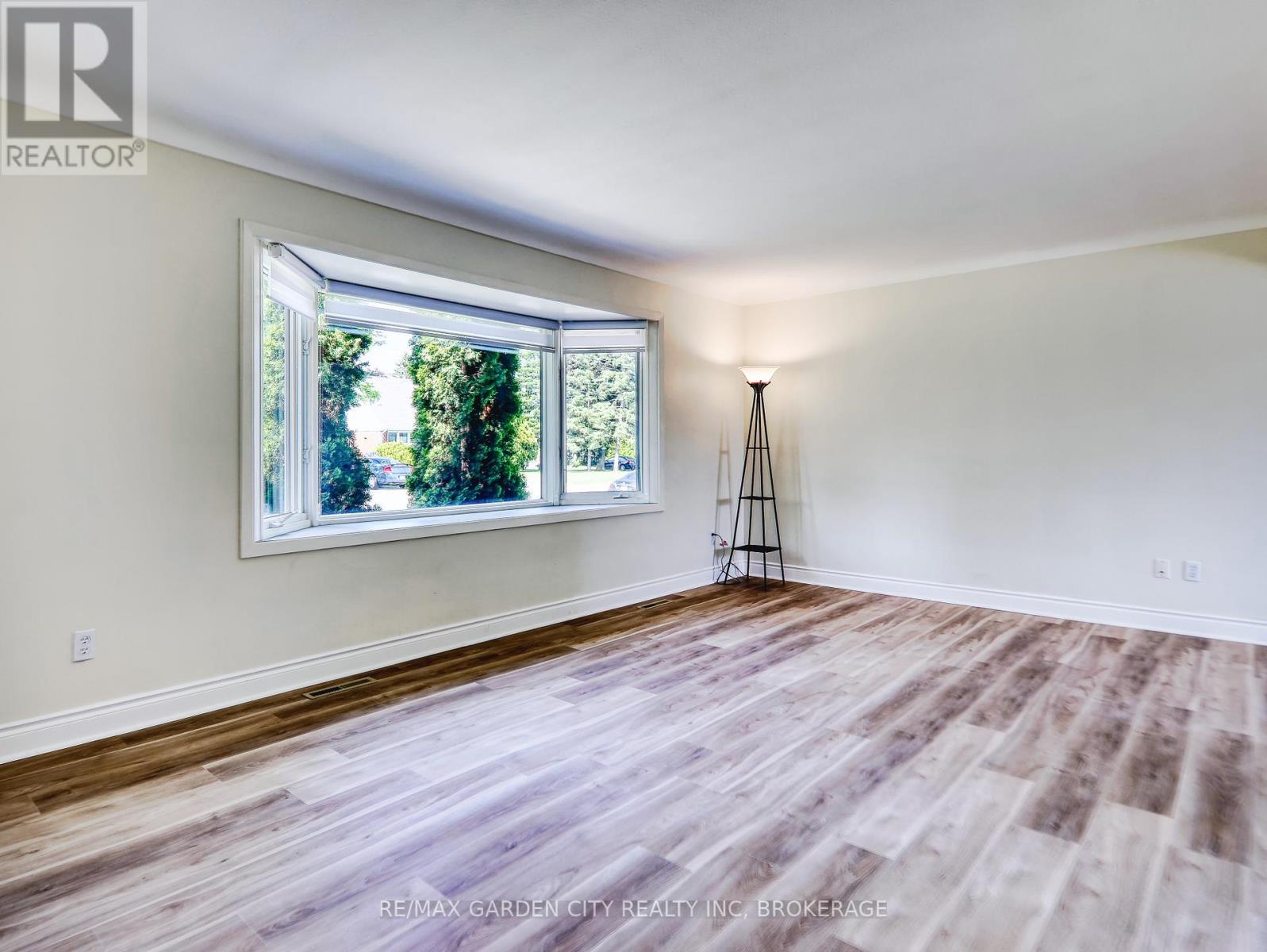 6734 O'NEIL STREET - 8
