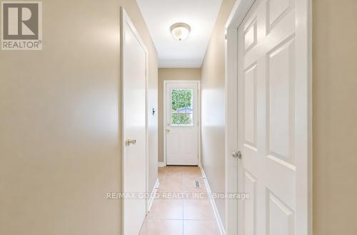 60 GONDOLA CRESCENT - 10