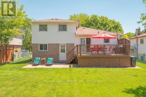 60 GONDOLA CRESCENT - 42