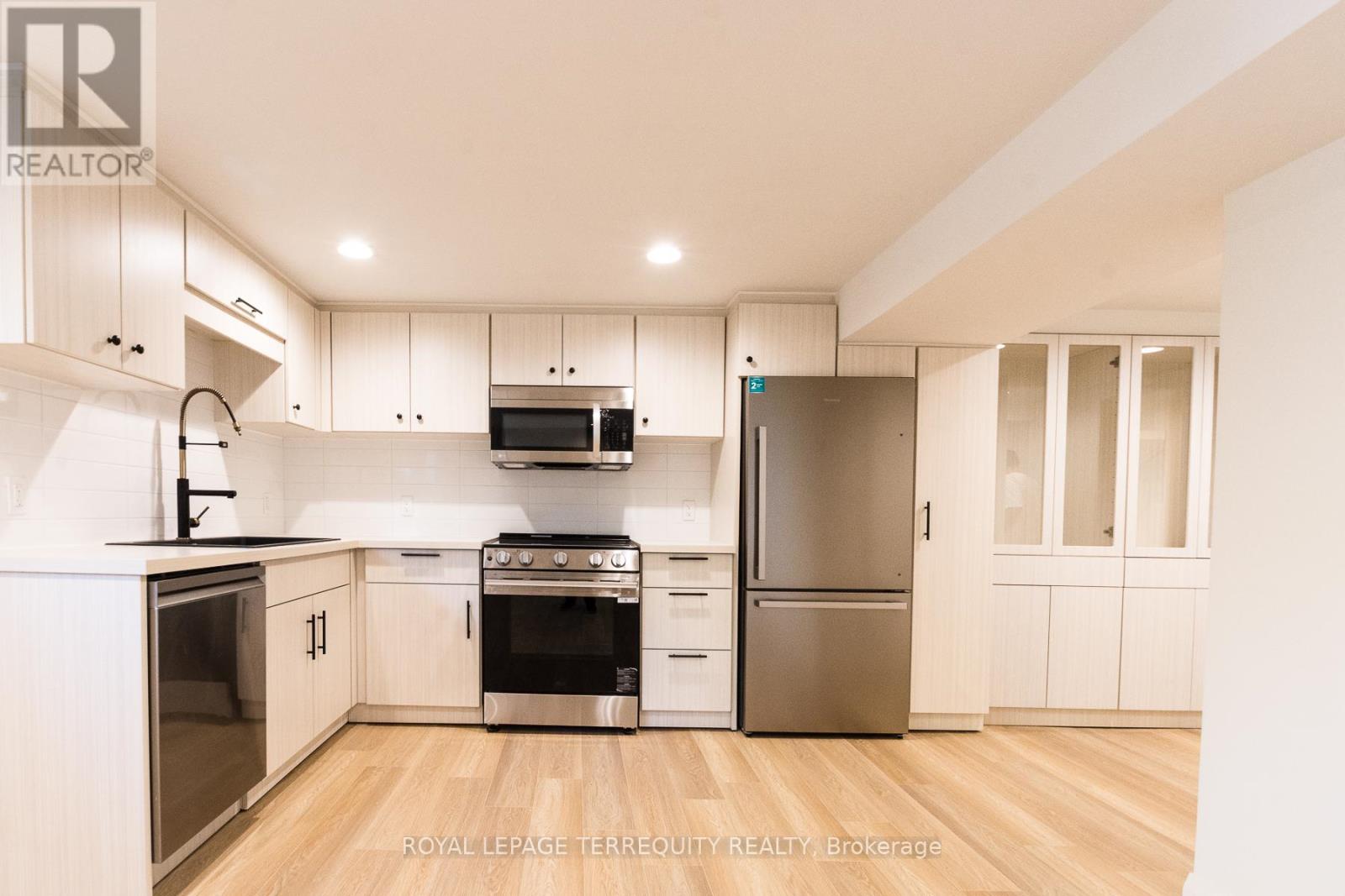 Listing photo of BSMT - 23 DECARIE CIRCLE