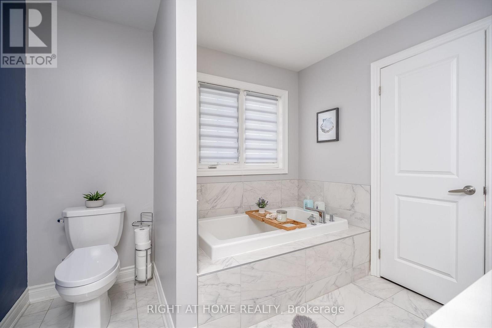 1192 RASPBERRY TERRACE - 24