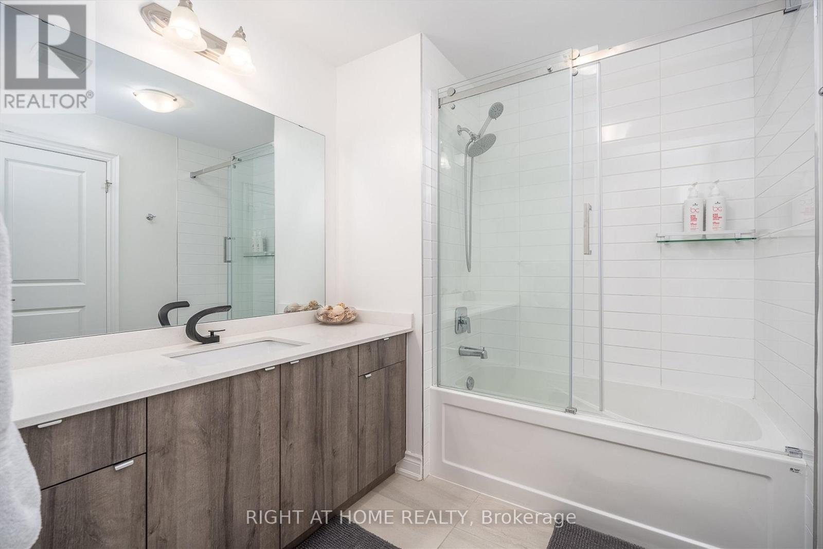 1192 RASPBERRY TERRACE - 28