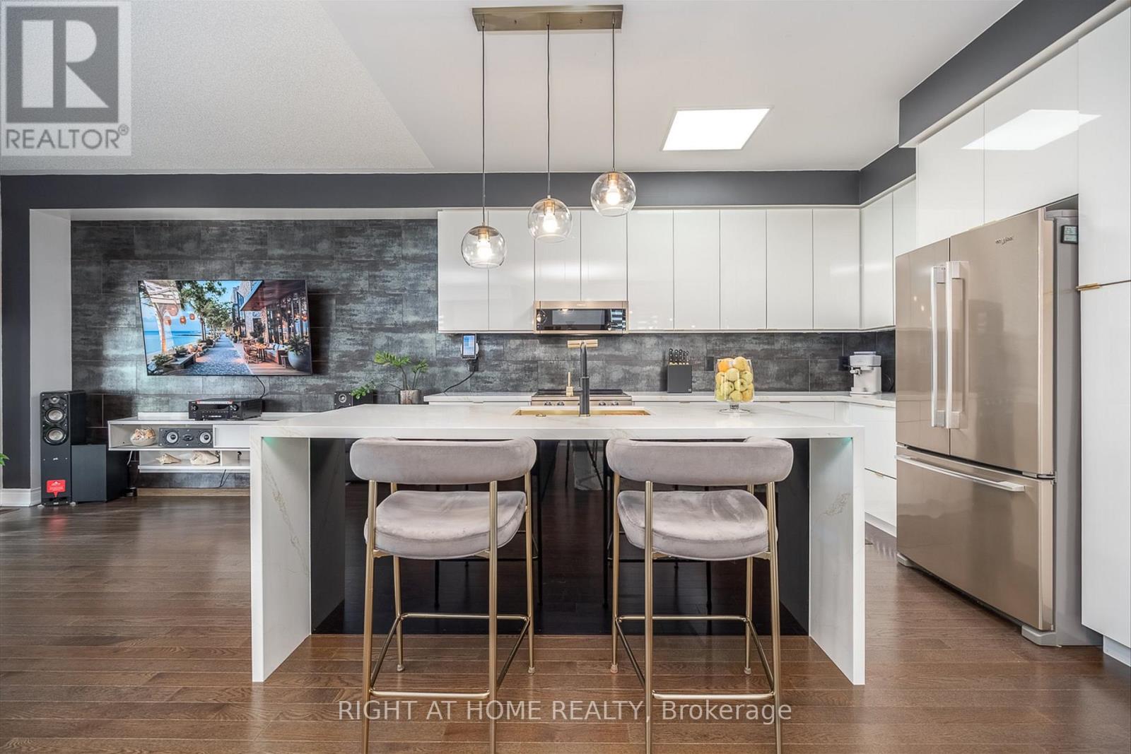 1192 RASPBERRY TERRACE - 9