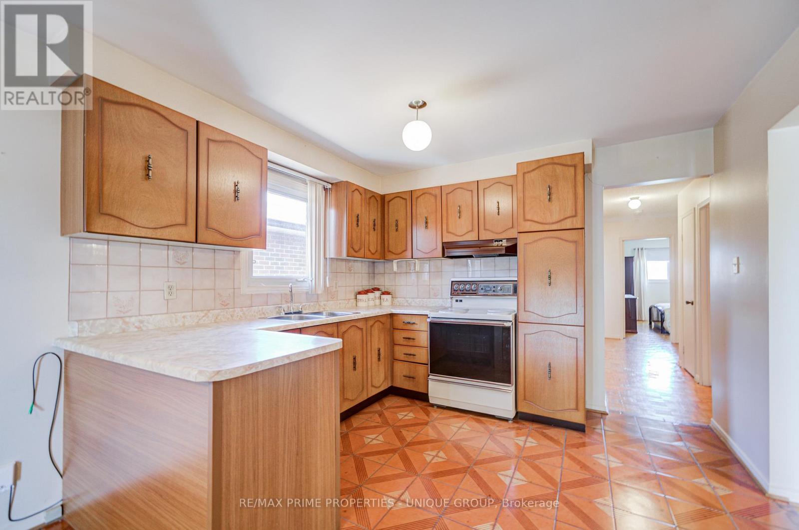 9 CAPSTAN COURT - 19