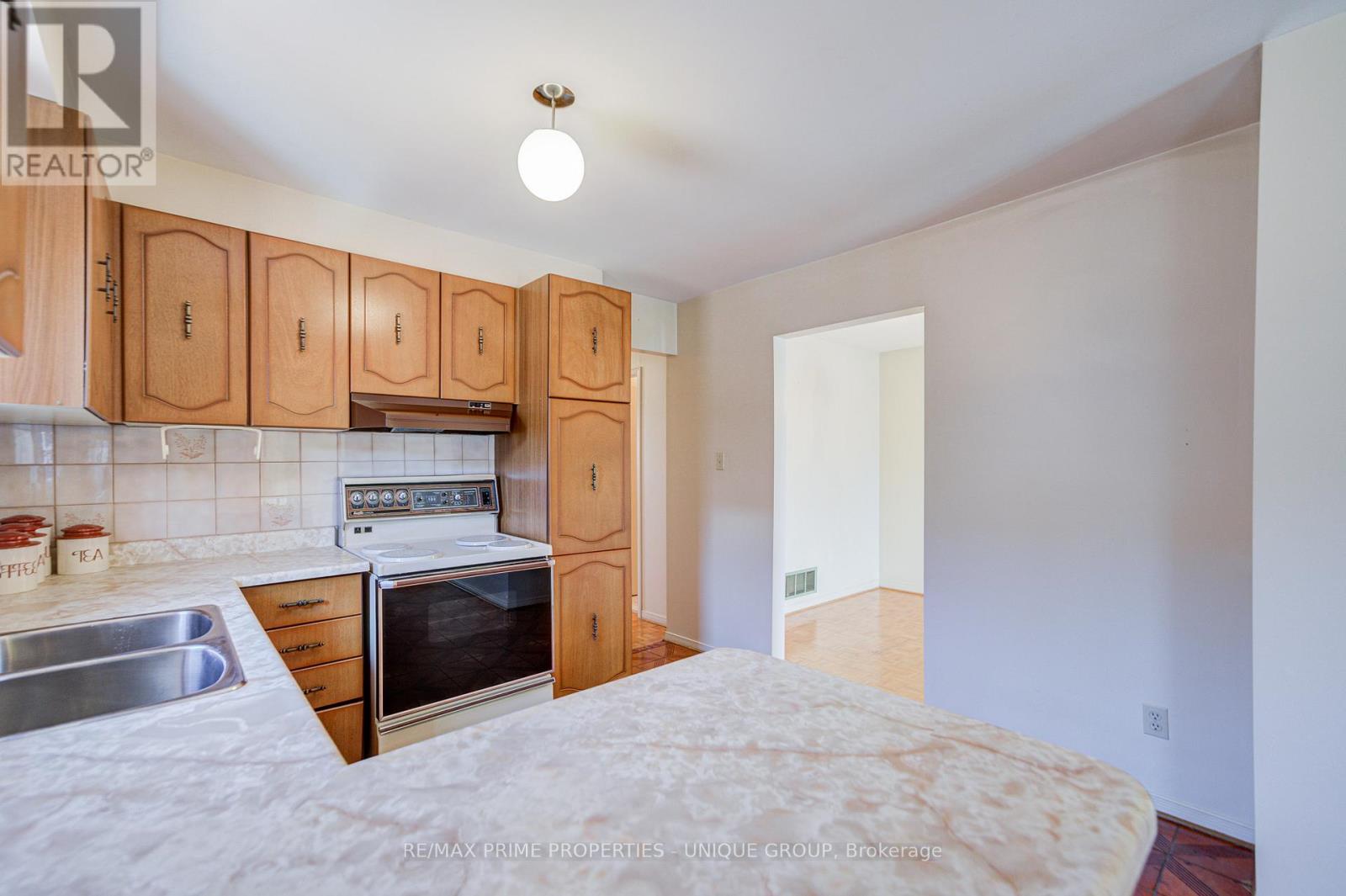 9 CAPSTAN COURT - 20