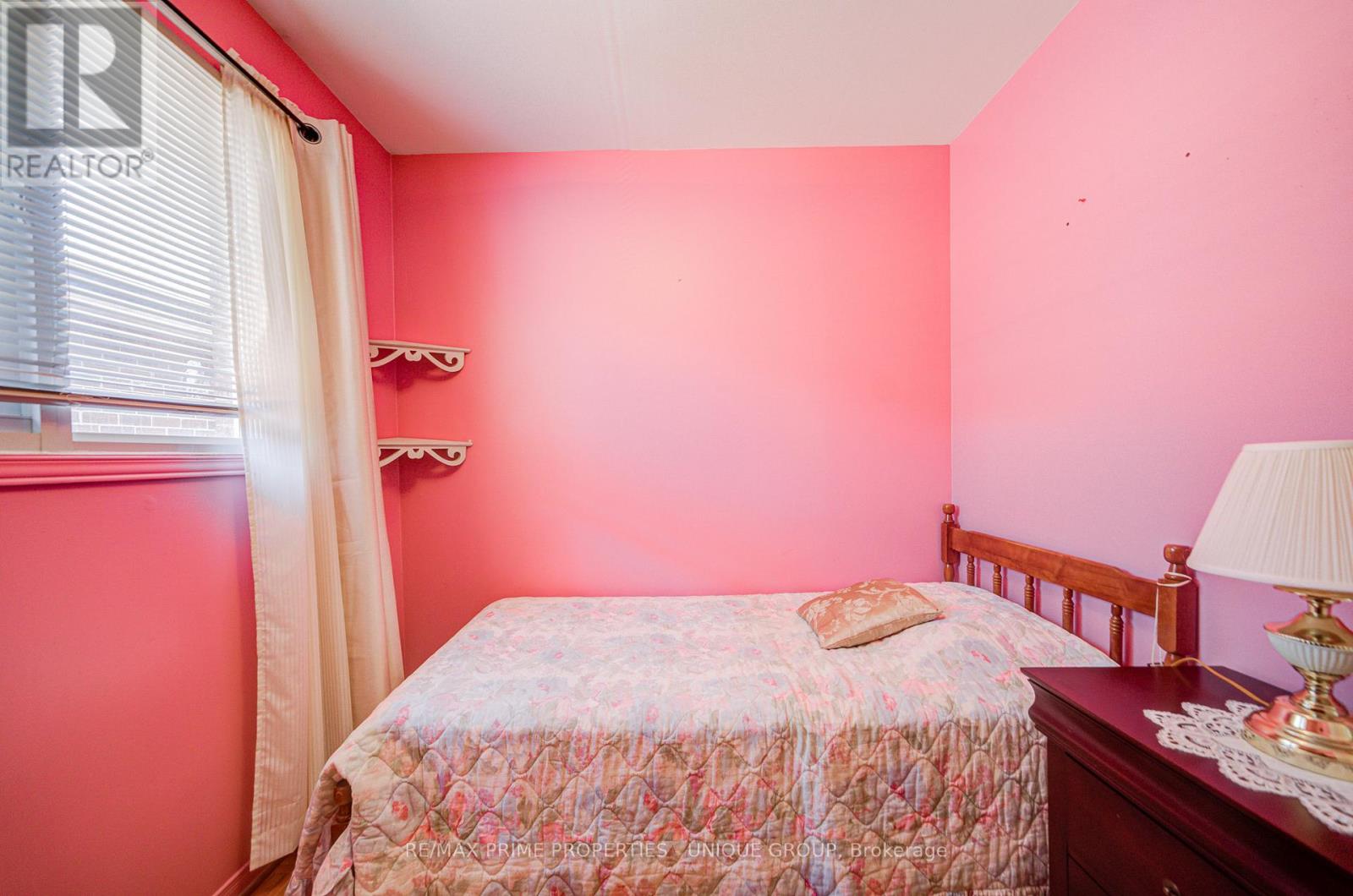 9 CAPSTAN COURT - 25