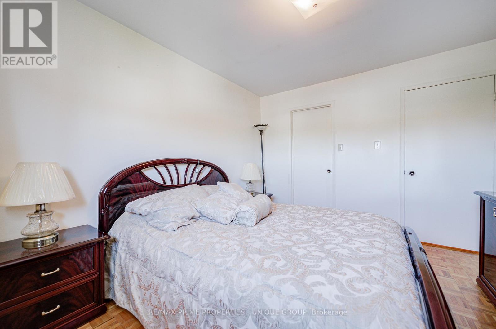 9 CAPSTAN COURT - 32
