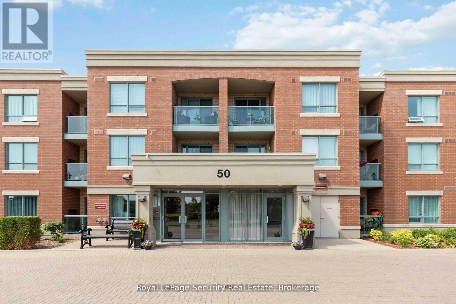 210 - 50 VIA ROSEDALE WAY
