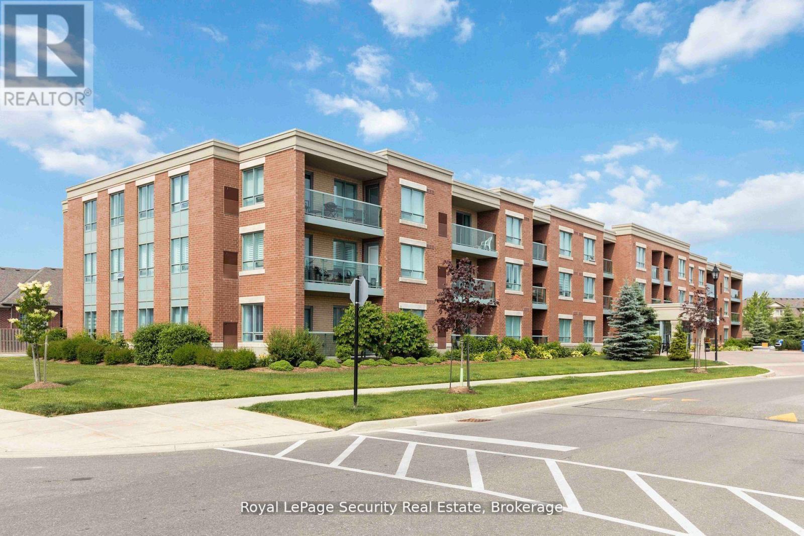 #210 50 VIA ROSEDALE WAY - Image 3