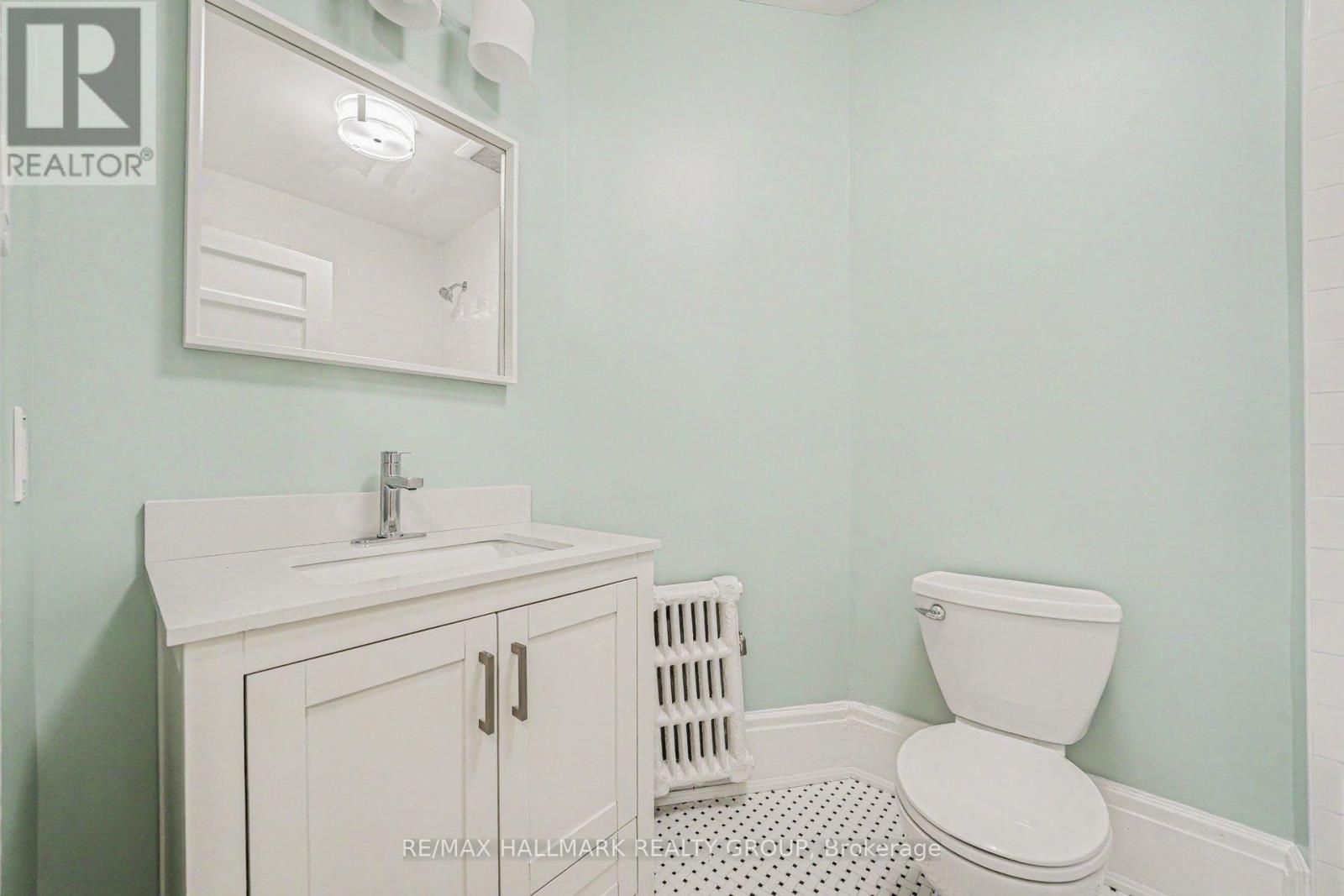 1 Bed, 1 Bath Multi-Family for Rent in Ottawa – 4 – 413 ELGIN STREET, Ottawa – MLS# X13235784 - Image 15