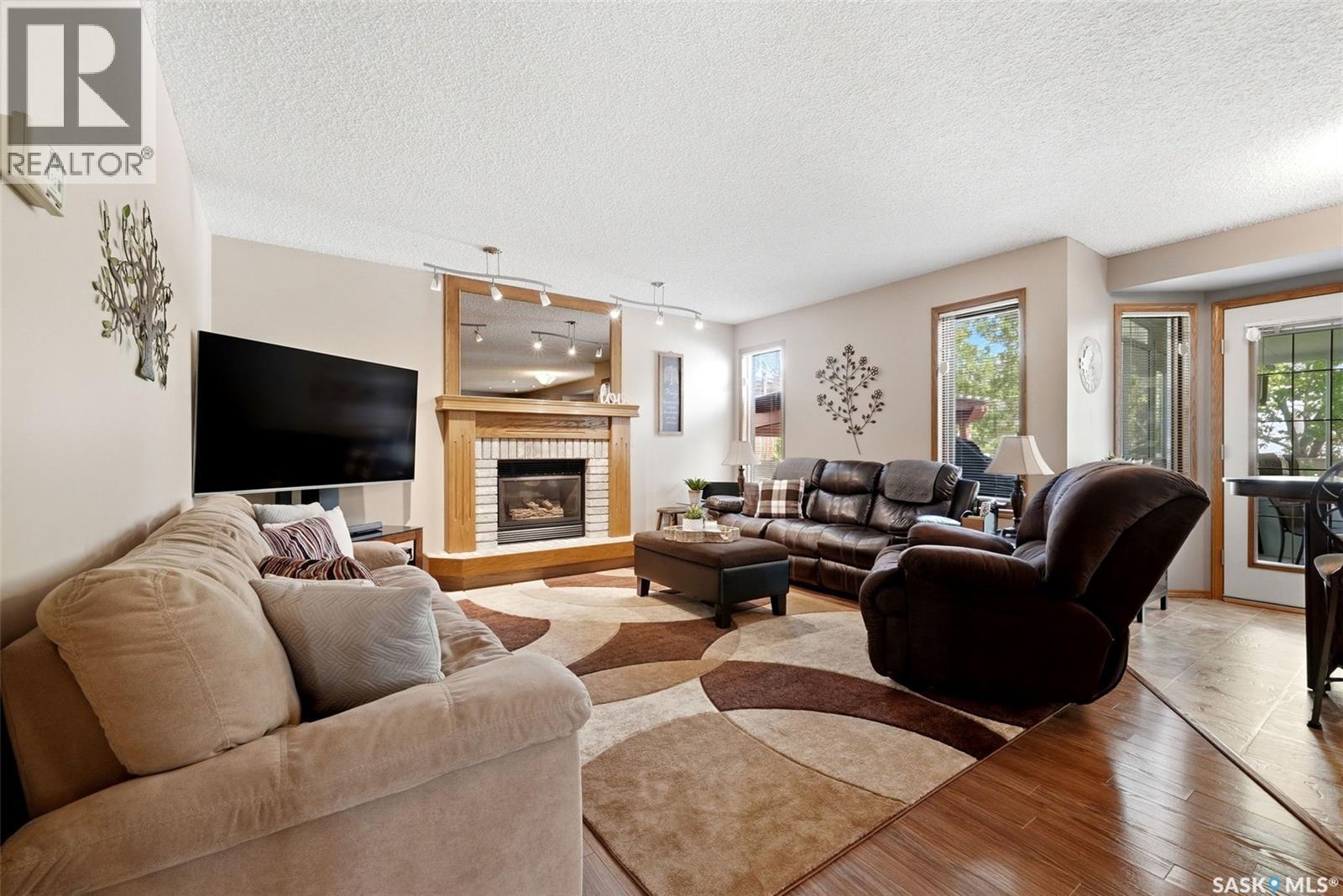 1358 Lapchuk CRESCENT N - 15