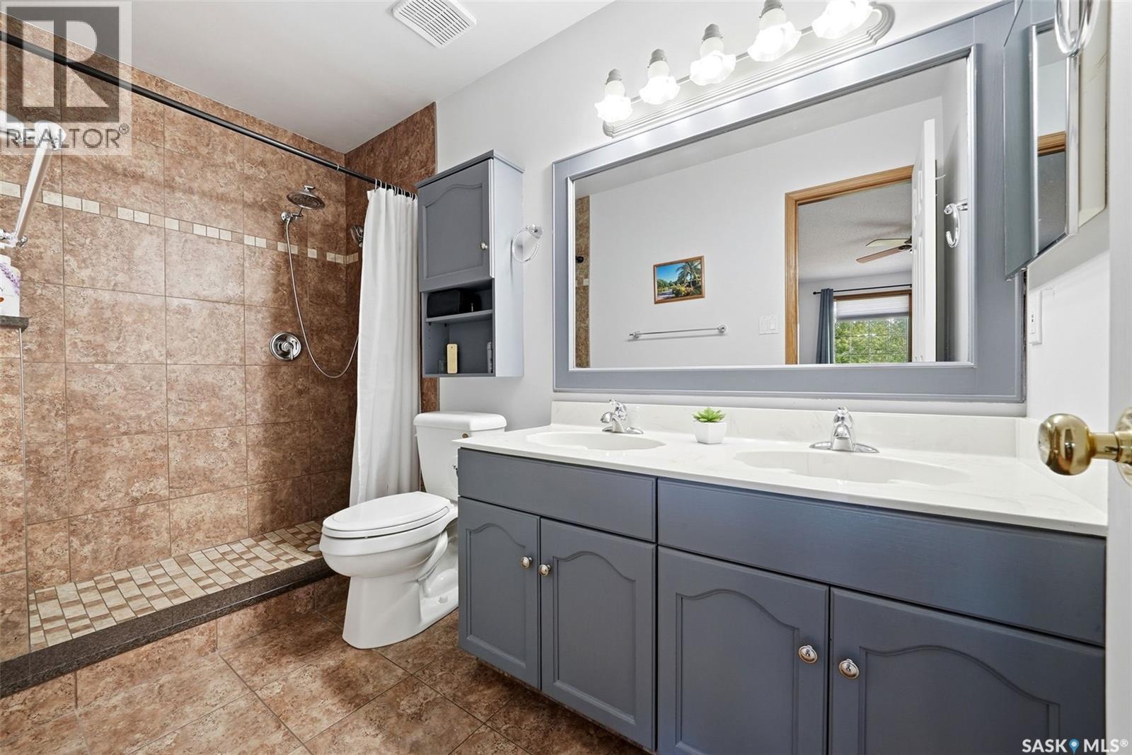 1358 Lapchuk CRESCENT N - 27