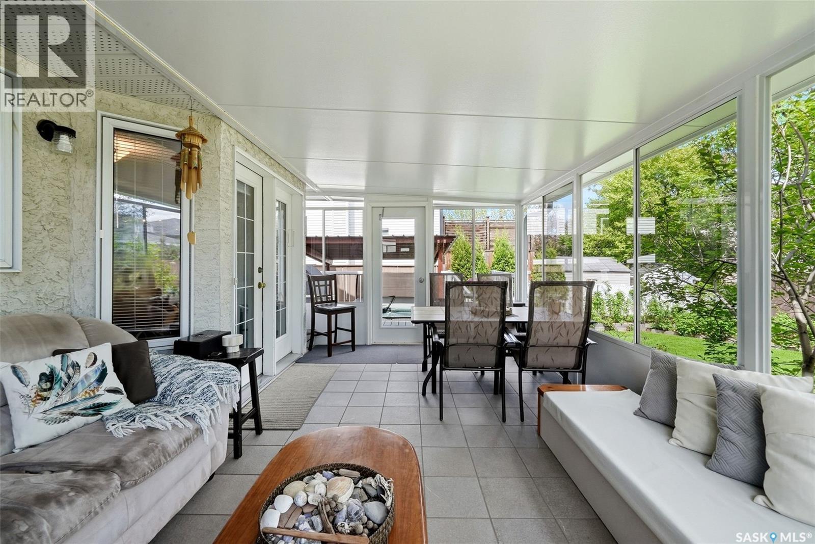 1358 Lapchuk CRESCENT N - 18