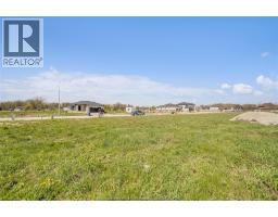 3691 Farrow Avenue, Windsor, ON N8H0B3 Photo 10