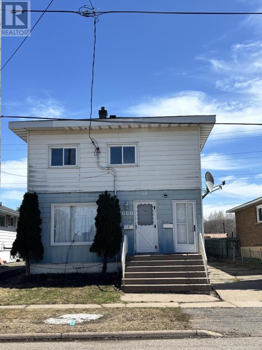 660 Lennox AVE - 1