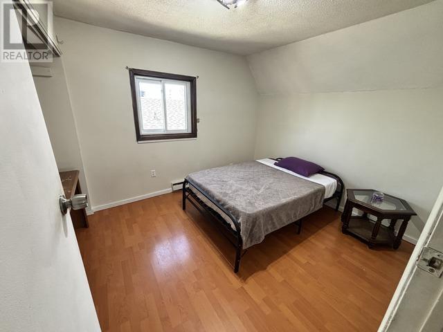 660 Lennox AVE - 27