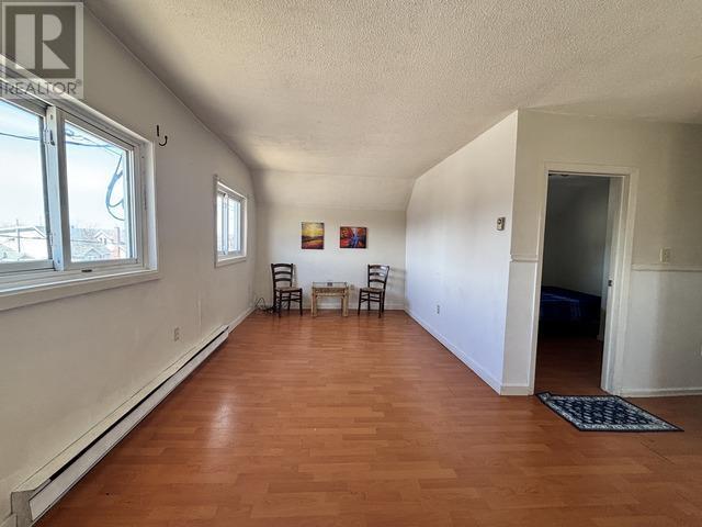 660 Lennox AVE - 24