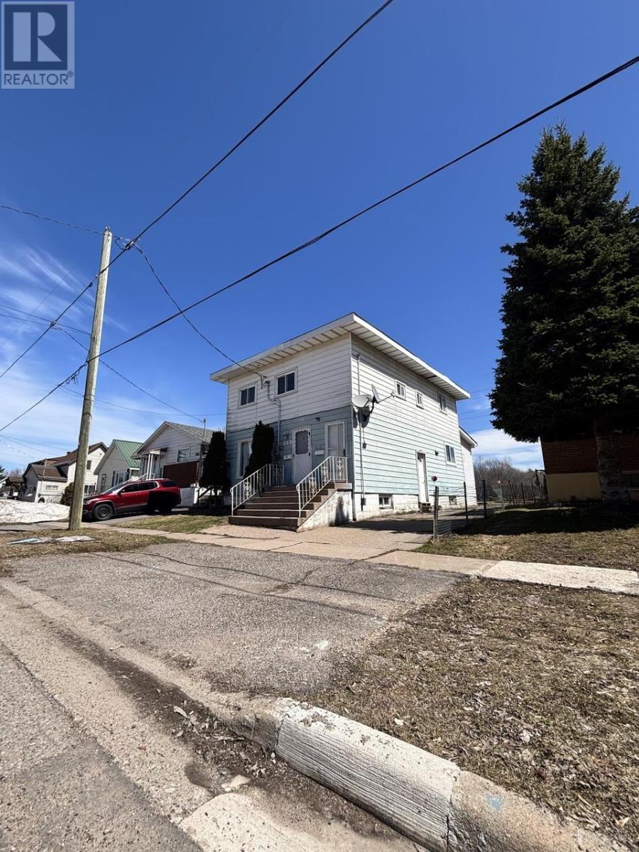 660 Lennox AVE - 5