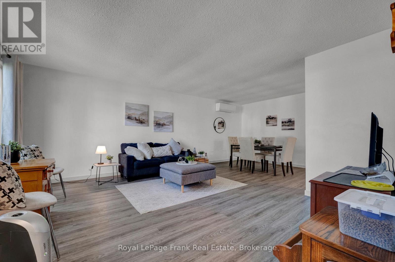 576 ANNANDALE STREET - 28