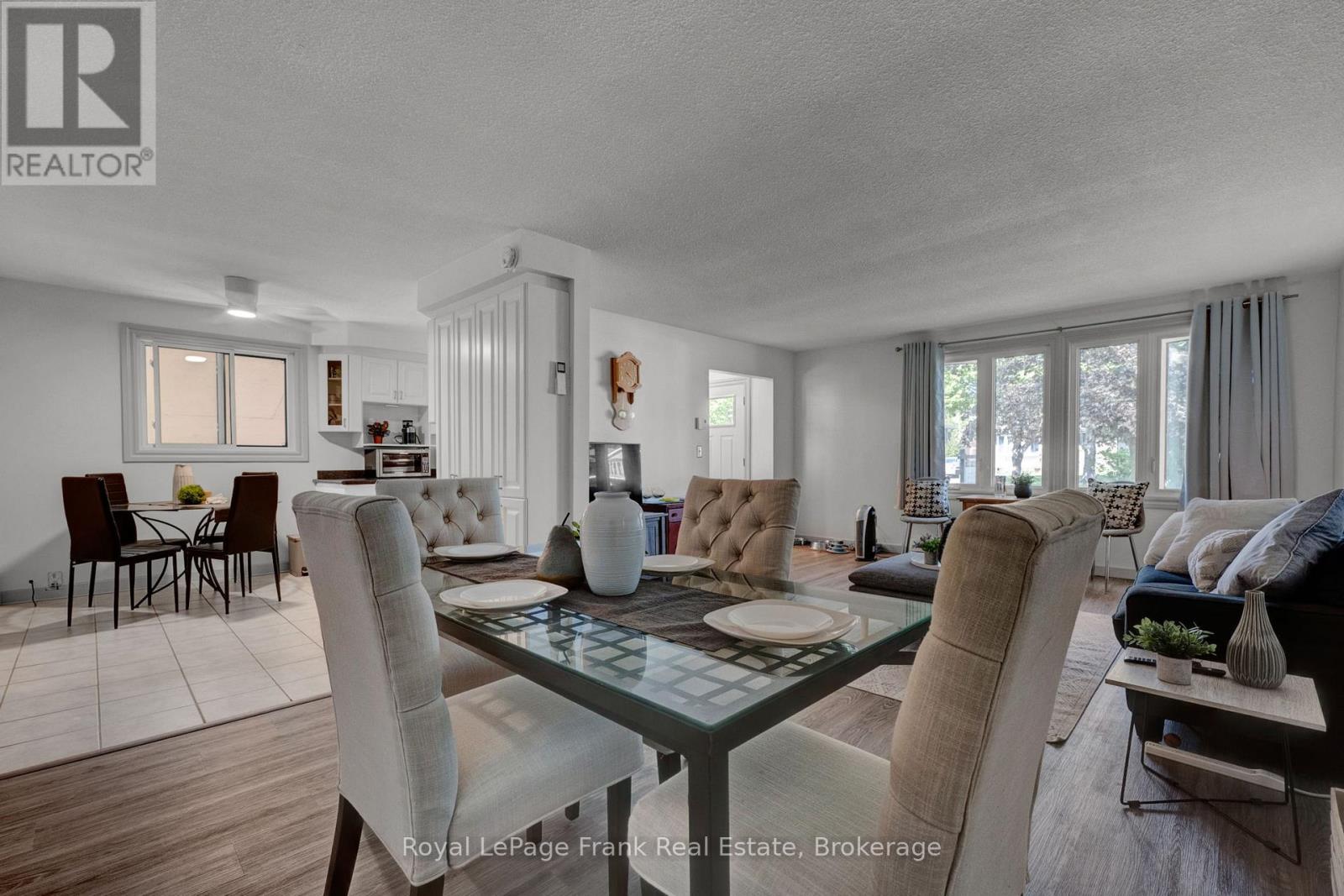 576 ANNANDALE STREET - 37
