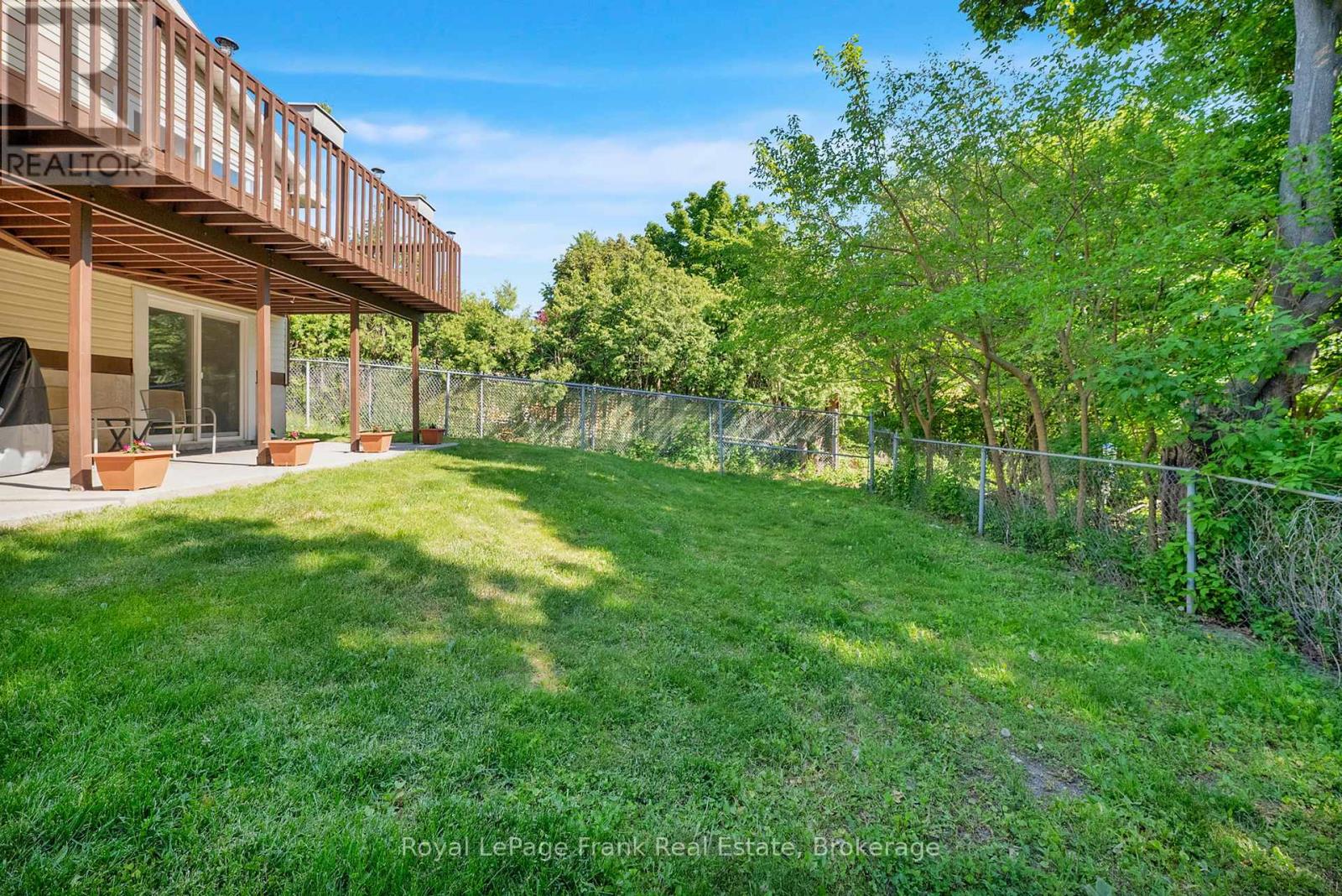 576 ANNANDALE STREET - 6