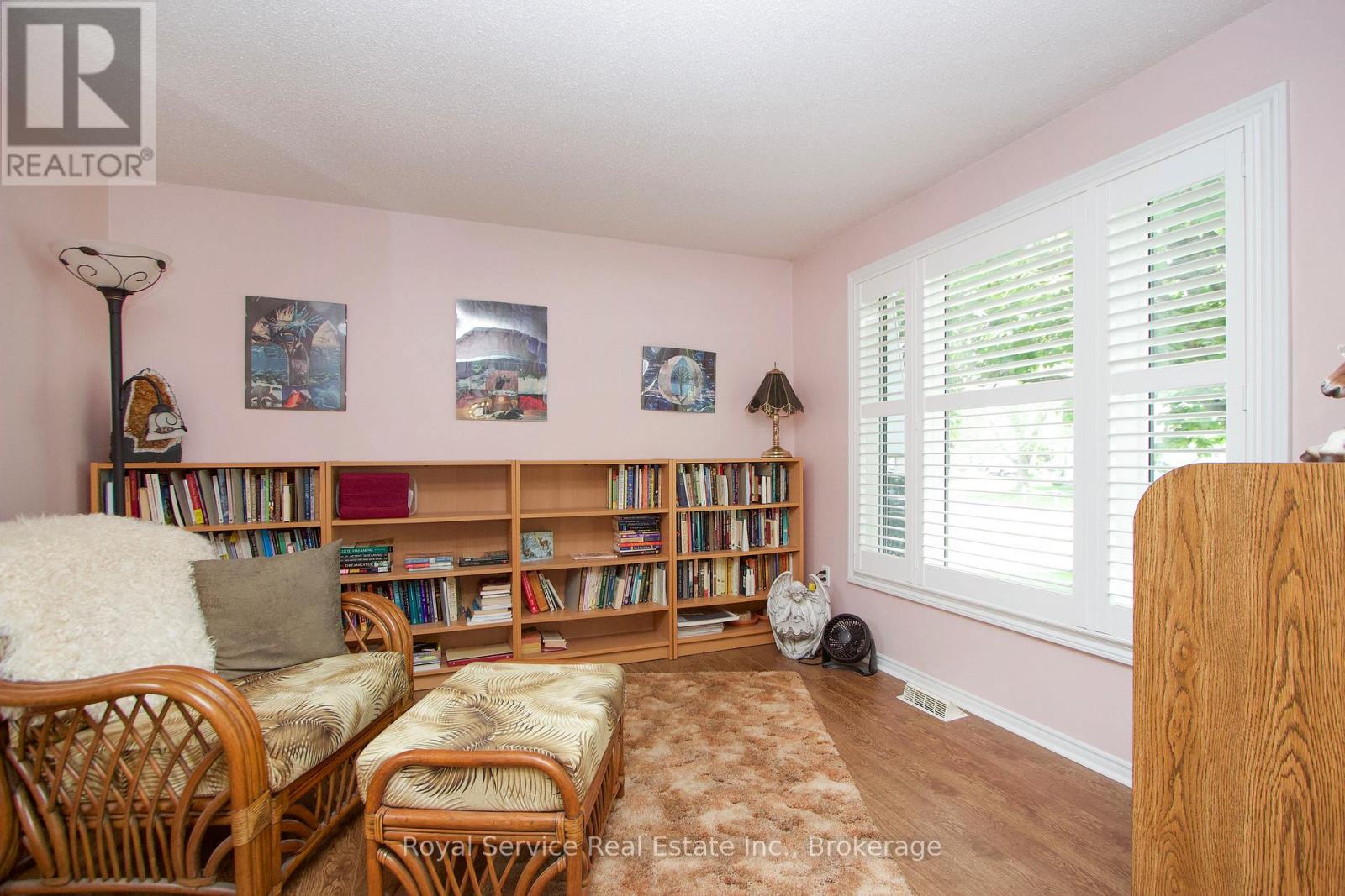 3 FAIRWAY DRIVE - 25