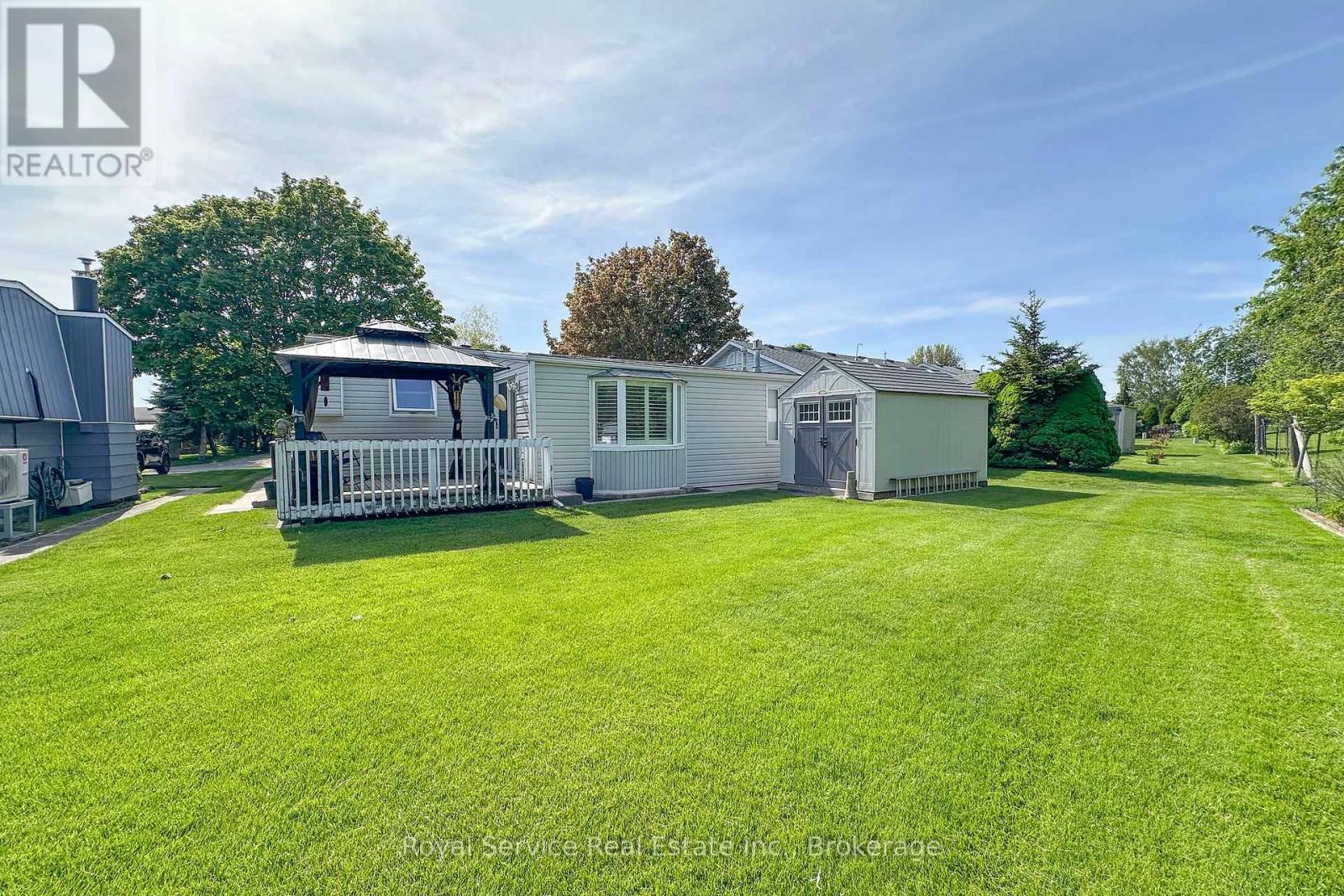3 FAIRWAY DRIVE - 34