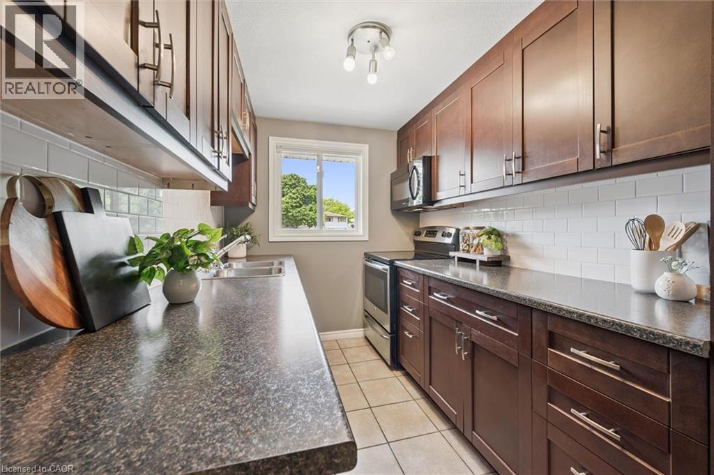 541 SHINGLE BRIDGE Place - 8