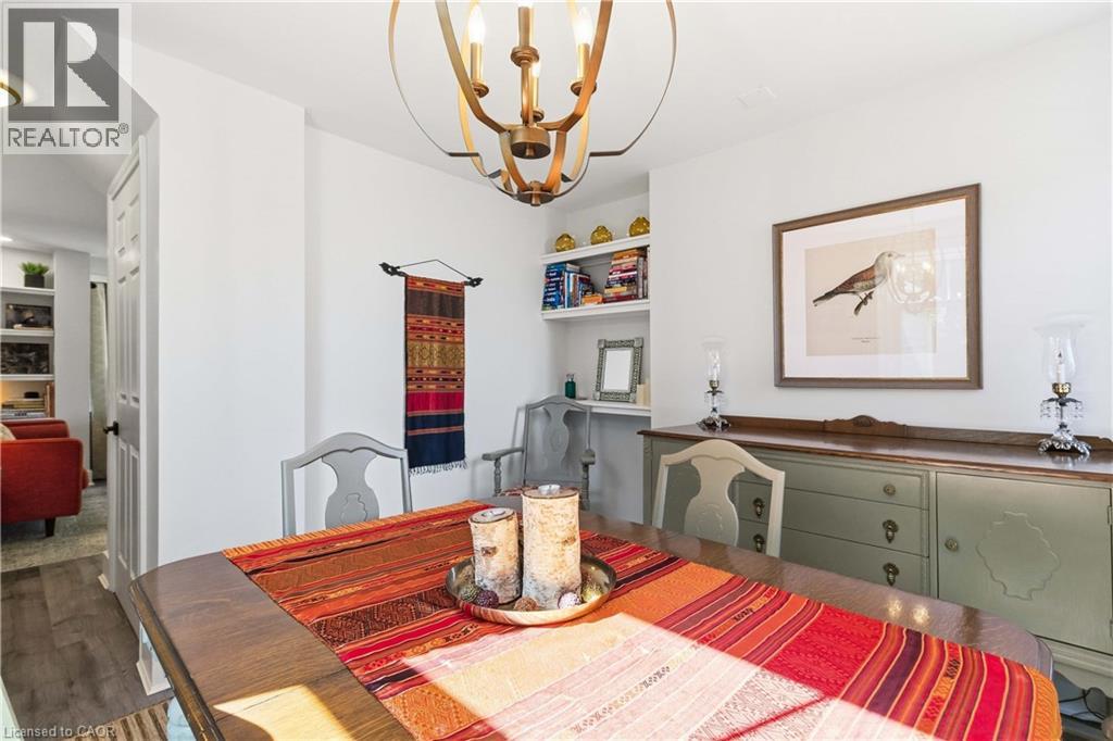 8 TOLHURST Avenue - 15