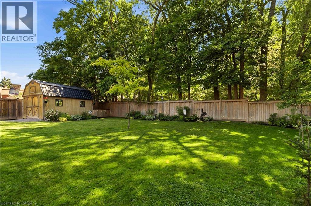 8 TOLHURST Avenue - 49