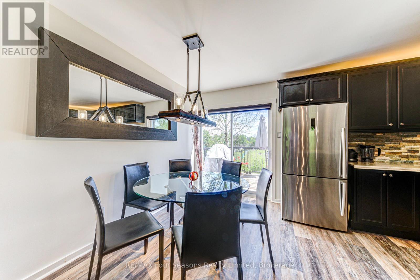 471 OXBOW CRESCENT - 12
