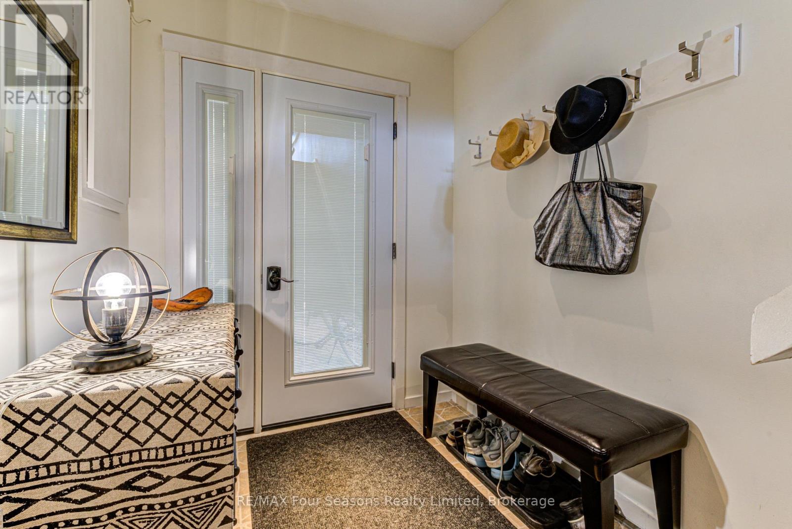 471 OXBOW CRESCENT - 4
