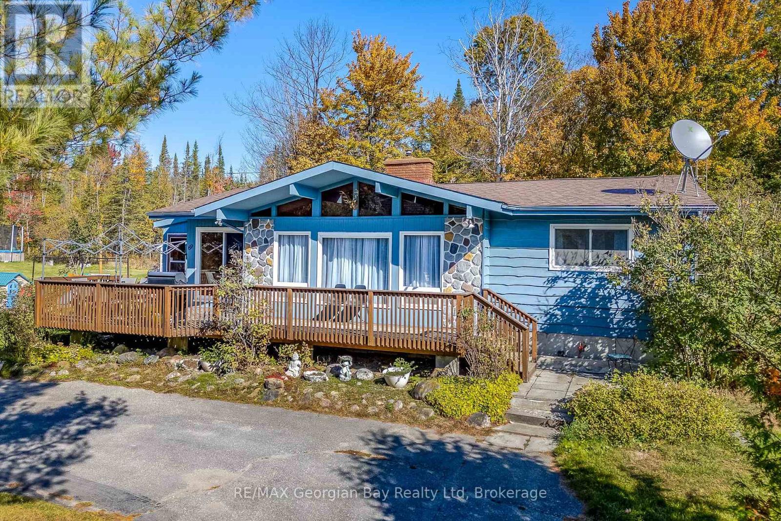 69 ALBERT AVENUE - 2
